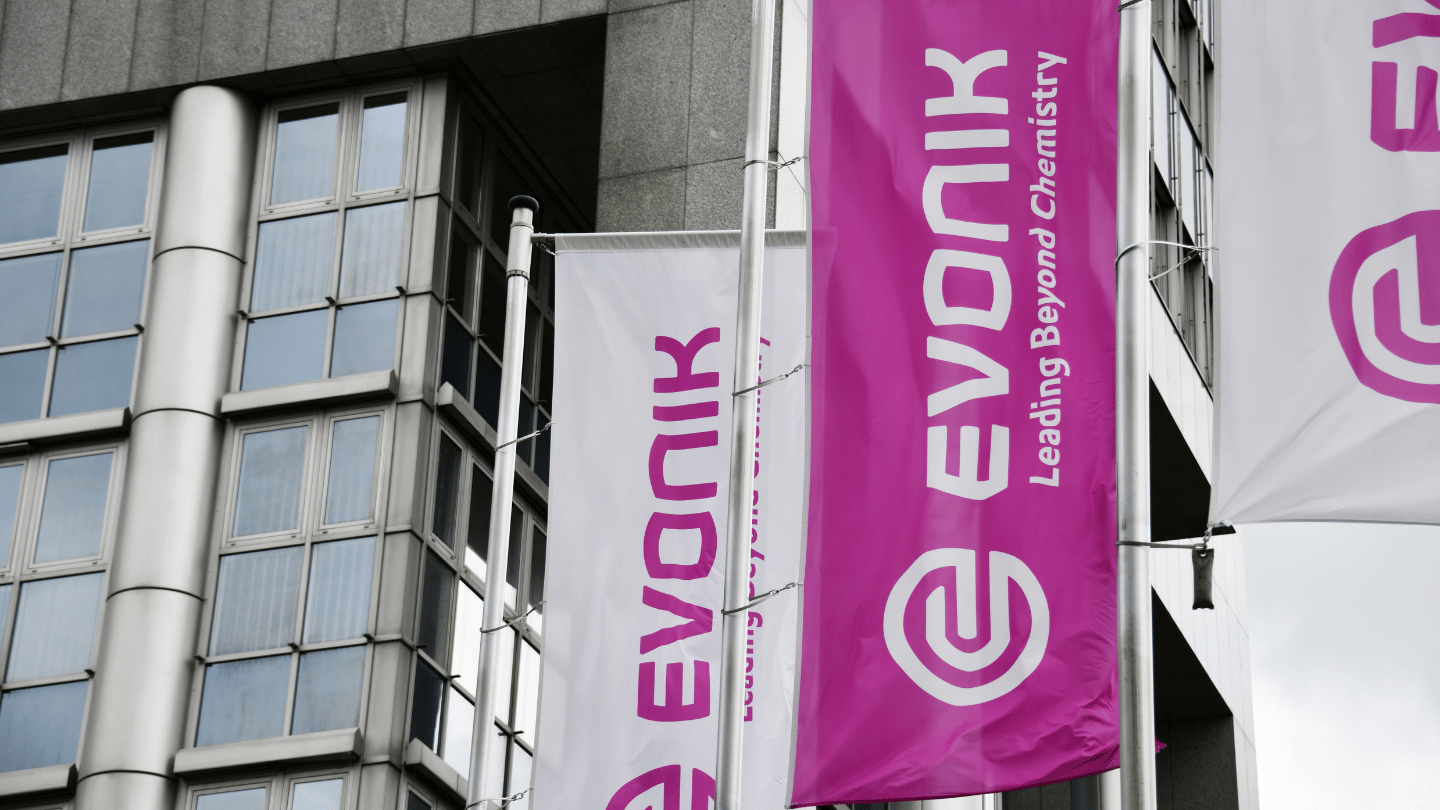 Additifs et silices Evonik distribués par Safic-Alcan pour les formulateurs de peintures en France
